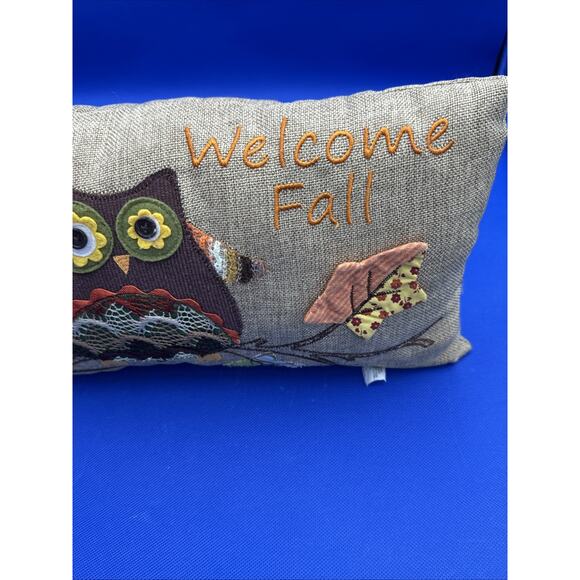 Retro Owl Pillow Embroidered "Welcome Fall" Burlap Cottage Boho Autumn Decor - Picture 2 of 9